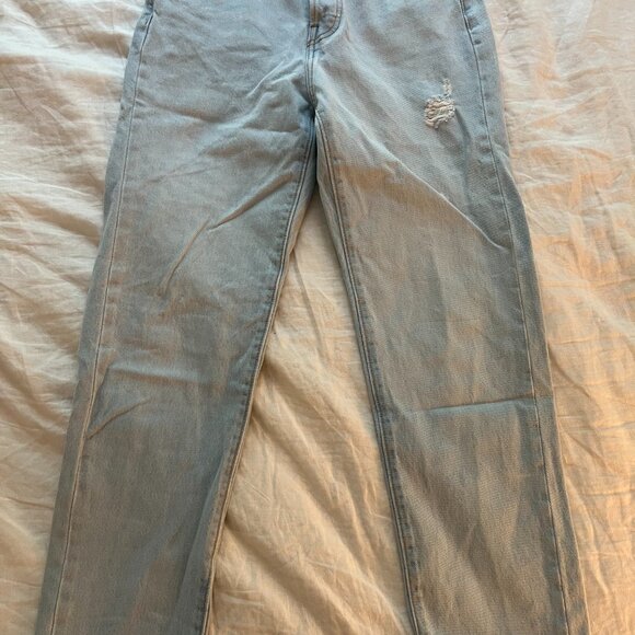 Levi Wedgie Straight Jean - Picture 6 of 6